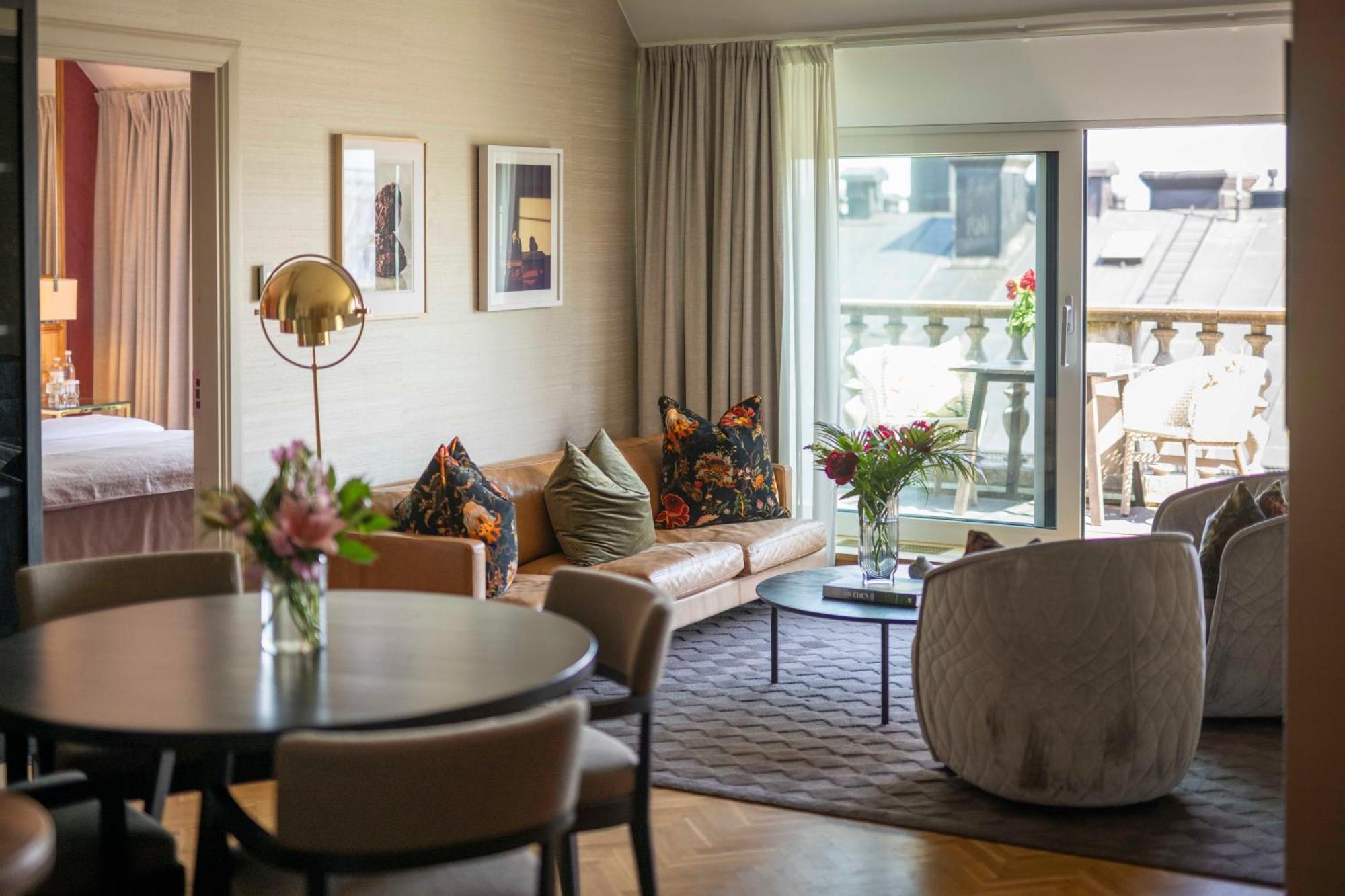 Bank Hotel, A Member Of Small Luxury Hotels Stoccolma Esterno foto Suite at Hotel WithU